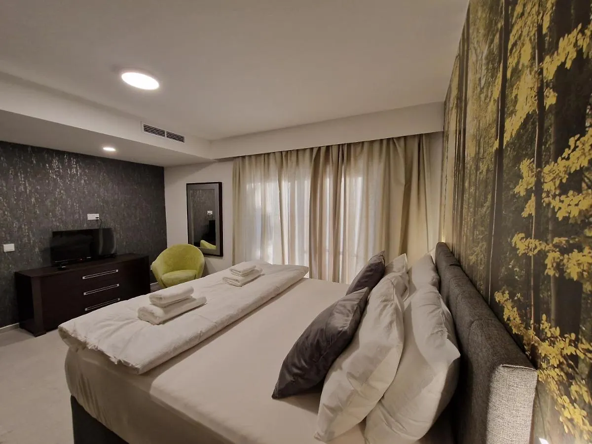 Lägenhet Korzo Suites St. Julian'S
