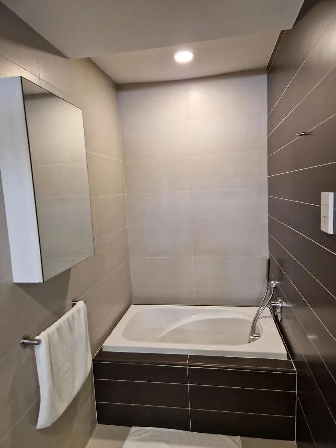 Lägenhet Korzo Suites St. Julian'S Malta