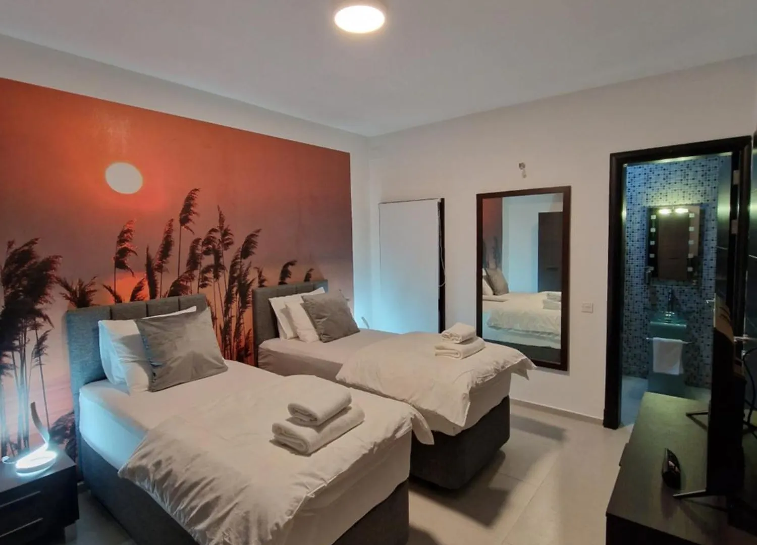 Korzo Suites St. Julian'S 0*,  Malta