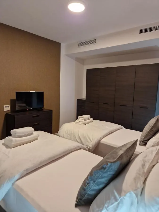 Korzo Suites St. Julian'S 0*,  Malta
